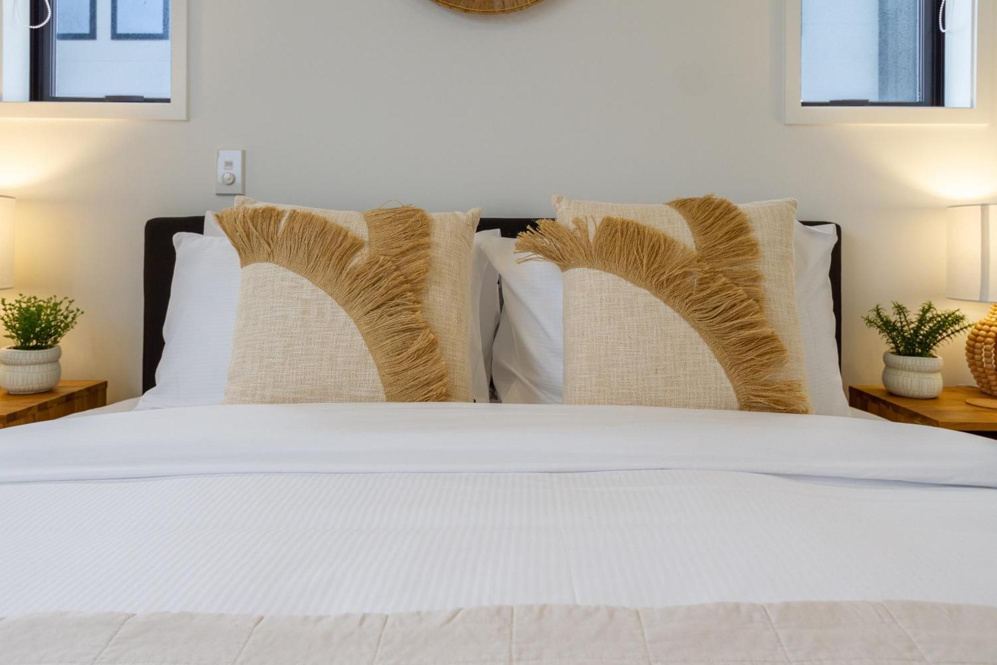 New Brighton Beach Explore - King Bed And Sofa Bed クライストチャーチ エクステリア 写真